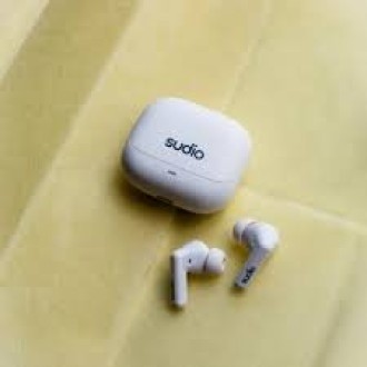 Sudio C8 True Wireless Earbuds, White Sudio C8 True Wireless Earbuds, White