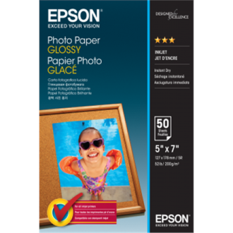 Epson Photo Paper Glossy 50 sheets, 13 x 18 cm, 200 g/m Epson Photo Paper Glossy 50 sheets, 13 x 18 cm, 200 g/m