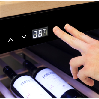 Caso Smart Wine Cooler WineExclusive 126 Energy efficiency class G, Free standing, Bottles capacity 126 bottles, Cooling type Co