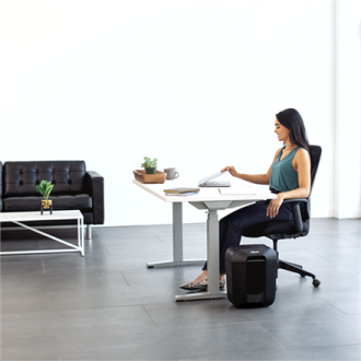 Fellowes Cross-Cut LX45 Paper shredding, Credit cards shredding, Traditional Fellowes Cross-Cut LX45 Paper shredding, Credit cards shredding, Traditional
