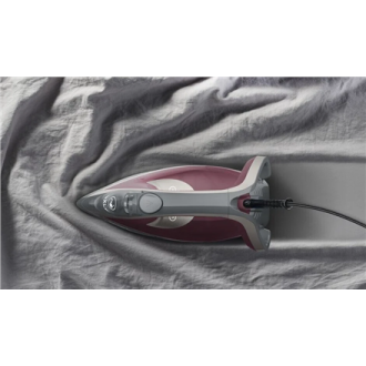TEFAL FV6870E0 Steam Iron, 2800 W, Water tank capacity 270 ml, Continuous steam 40 g/min, Red/Grey TEFAL FV6870E0 Steam Iron, 2800 W, Water tank capacity 270 ml, Continuous steam 40 g/min, Red/Grey