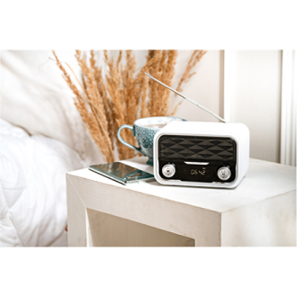Adler Bluetooth Radio AD 1185 Display LCD, AUX in, White Adler Bluetooth Radio AD 1185 Display LCD, AUX in, White