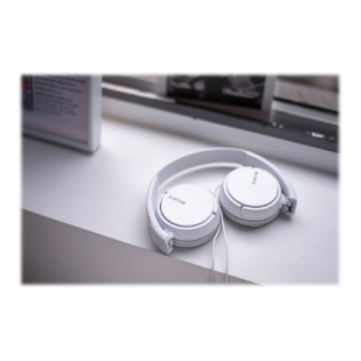 Sony | MDR-ZX110APW.CE7 | Wired | On-Ear | Microphone | White Sony | MDR-ZX110APW.CE7 | Wired | On-Ear | Microphone | White