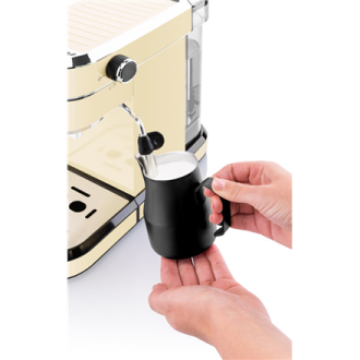 ETA | Espresso coffee maker | ETA618190040 Storio | Pump pressure 20 bar | Built-in milk frother | Semi-automatic | 1350 W | Bei ETA | Espresso coffee maker | ETA618190040 Storio | Pump pressure 20 bar | Built-in milk frother | Semi-automatic | 1350 W | Bei