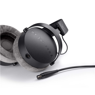 Beyerdynamic | Studio Headphones | DT 700 PRO X | Over-Ear | Black | Noise reduction