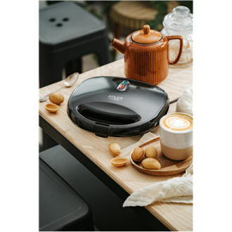 Adler Nut Cookie Maker | AD 3071 | 750 W | Number of pastry 12 | Nuts | Black Adler Nut Cookie Maker | AD 3071 | 750 W | Number of pastry 12 | Nuts | Black