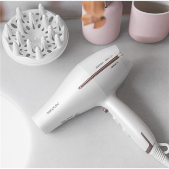Cecotec Hair Dryer | IoniCare 5300 Maxi Aura | 2200 W | Number of temperature settings 3 | Ionic function | Diffuser nozzle | Wh Cecotec Hair Dryer | IoniCare 5300 Maxi Aura | 2200 W | Number of temperature settings 3 | Ionic function | Diffuser nozzle | Wh