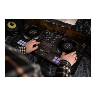 Hercules | DJControl Impulse T7 | USB connectivity Hercules | DJControl Impulse T7 | USB connectivity