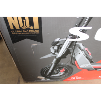 SALE OUT. Ninebot by Segway Kickscooter ZT3 Pro E, Black | Segway Ninebot Kickscooter ZT3 Pro E | 1600 W | 25 km/h | 11 SALE OUT. Ninebot by Segway Kickscooter ZT3 Pro E, Black | Segway Ninebot Kickscooter ZT3 Pro E | 1600 W | 25 km/h | 11
