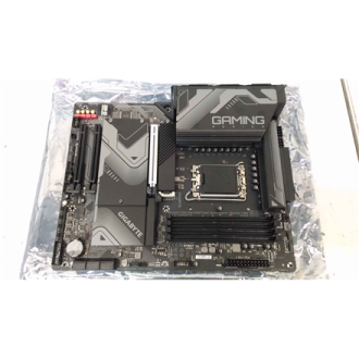 SALE OUT. Gigabyte Z790 GAMING X 1.0 M/B | Processor family Intel | Processor socket LGA1700 | DDR5 DIMM | Memory slots 4 | Supp