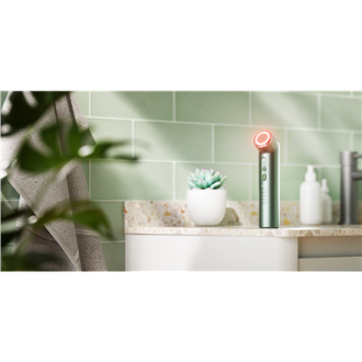 Nanoleaf 6-in-1 Light Therapy Wand | NLLTWDK0001A223 | Green Nanoleaf 6-in-1 Light Therapy Wand | NLLTWDK0001A223 | Green