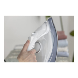Gorenje Steam Iron | SIK2600WB | Steam Iron | 2600 W | Water tank capacity 450 ml | Continuous steam 45 g/min | Blue/Black Gorenje Steam Iron | SIK2600WB | Steam Iron | 2600 W | Water tank capacity 450 ml | Continuous steam 45 g/min | Blue/Black