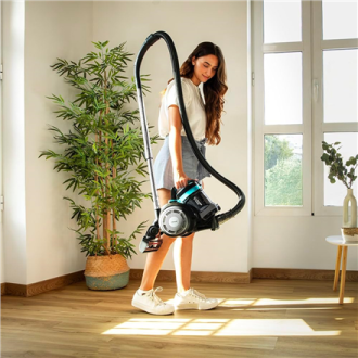 Cecotec Vacuum cleaner | The Conga Rockstar Cyclonic Plus | Bagless | Dust capacity 2 L | Power 800 W | Black Cecotec Vacuum cleaner | The Conga Rockstar Cyclonic Plus | Bagless | Dust capacity 2 L | Power 800 W | Black