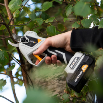 Batavia B.V. Spare Knife - 18V Nexxcut Cordless Brushless Pruner 30mm | Spare Knife Batavia B.V. Spare Knife - 18V Nexxcut Cordless Brushless Pruner 30mm | Spare Knife