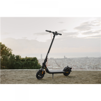 Ninebot by Segway Kickscooter F2 Plus E, Black Segway Kickscooter F2 Plus E Up to 25 km/h 10 