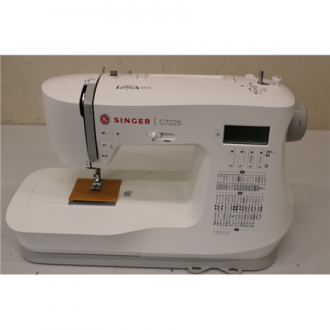 SALE OUT. Singer Sewing Machine C7225 Number of stitches 200 Number of buttonholes 8 White DAMAGED PACKAGING, SCRATCHED PEDAL