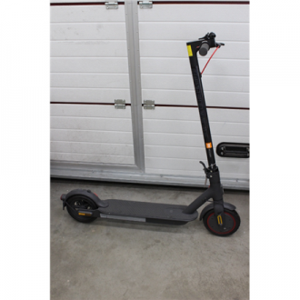 SALE OUT. Xiaomi Mi Electric Scooter Pro 2 (Black) | Xiaomi Mi Electric Scooter Pro 2 | 600 W | 25 km/h | 6 month(s) | Black | W