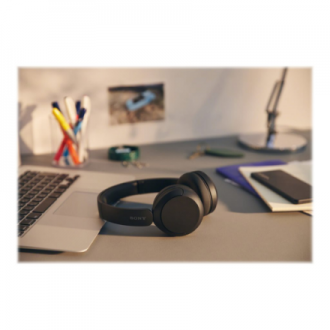 Sony | Wireless Headphones | WH-CH520 | Wireless | On-Ear | Microphone | Black | Wireless Sony | Wireless Headphones | WH-CH520 | Wireless | On-Ear | Microphone | Black | Wireless