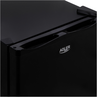 Adler | Thermoelecric Cooler | AD 8089 | Energy efficiency class E | Free standing | Larder | Black Adler | Thermoelecric Cooler | AD 8089 | Energy efficiency class E | Free standing | Larder | Black