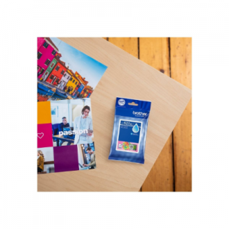 Brother LC527XLC | Ink Cartridge | Cyan Brother LC527XLC | Ink Cartridge | Cyan