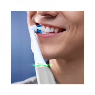Oral-B Electric Toothbrush | iO6 DuoPack | Rechargeable | For adults | Number of brush heads included 2 | Number of teeth brushi Oral-B Electric Toothbrush | iO6 DuoPack | Rechargeable | For adults | Number of brush heads included 2 | Number of teeth brushi