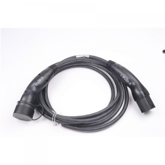 Evaka EV Charging Cable Type 2-Type 2, 22 kW, 32 A, 5 x 6 mm2, 1 x 0.5 mm2, 5 m | ITGAM3871 | Black