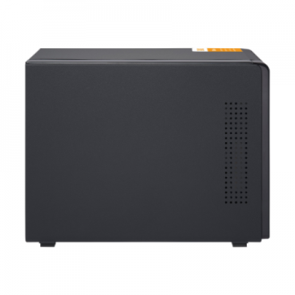 QNAP High-performance Desktop SATA 6Gbps JBOD Storage Enclosure | TL-D400S | Black QNAP High-performance Desktop SATA 6Gbps JBOD Storage Enclosure | TL-D400S | Black