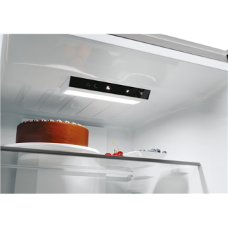 Candy Refrigerator | ECN2CQTEX206 | Energy efficiency class E | Free standing | Combi | Height 205 cm | No Frost system | Fridge Candy Refrigerator | ECN2CQTEX206 | Energy efficiency class E | Free standing | Combi | Height 205 cm | No Frost system | Fridge