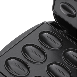 Adler Nut Cookie Maker | AD 3071 | 750 W | Number of pastry 12 | Nuts | Black Adler Nut Cookie Maker | AD 3071 | 750 W | Number of pastry 12 | Nuts | Black
