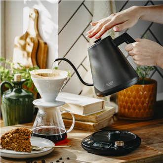 Adler Kettle | AD 1349 | Electric | 1100 W | 1 L | Stainless steel | 360 rotational base | Black/Gold Adler Kettle | AD 1349 | Electric | 1100 W | 1 L | Stainless steel | 360 rotational base | Black/Gold