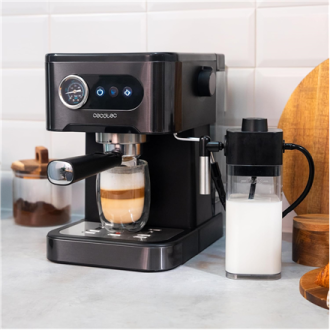 Cecotec Coffee machine | Power Espresso 20 Pro Latte | Pump pressure 20 bar | Built-in milk frother | Semi-automatic | Black | 1 Cecotec Coffee machine | Power Espresso 20 Pro Latte | Pump pressure 20 bar | Built-in milk frother | Semi-automatic | Black | 1