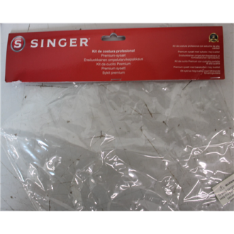 SALE OUT. | Singer Premium Sewing Kit | Mint | 24 month(s) | DAMAGED PACKAGING, DIRTY PARTS
