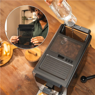 Cecotec Coffee machine | Cremmaet Latte Touch | Pump pressure 19 bar | Built-in milk frother | Super-automatic | Black | 1500 W Cecotec Coffee machine | Cremmaet Latte Touch | Pump pressure 19 bar | Built-in milk frother | Super-automatic | Black | 1500 W