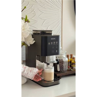Krups | Coffee Maker | SA403BE0 Crush Experience | Pump pressure 15 bar | Built-in milk frother | Automatic | Black/Silver | 137 Krups | Coffee Maker | SA403BE0 Crush Experience | Pump pressure 15 bar | Built-in milk frother | Automatic | Black/Silver | 137