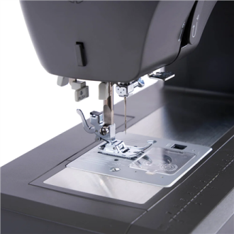 Singer Sewing Machine | 4532 Heavy Duty | Number of stitches 32 | Number of buttonholes 1 | Charcoal Singer Sewing Machine | 4532 Heavy Duty | Number of stitches 32 | Number of buttonholes 1 | Charcoal